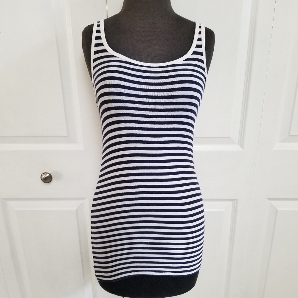 🛍 Merona Woman's XS Tank Top